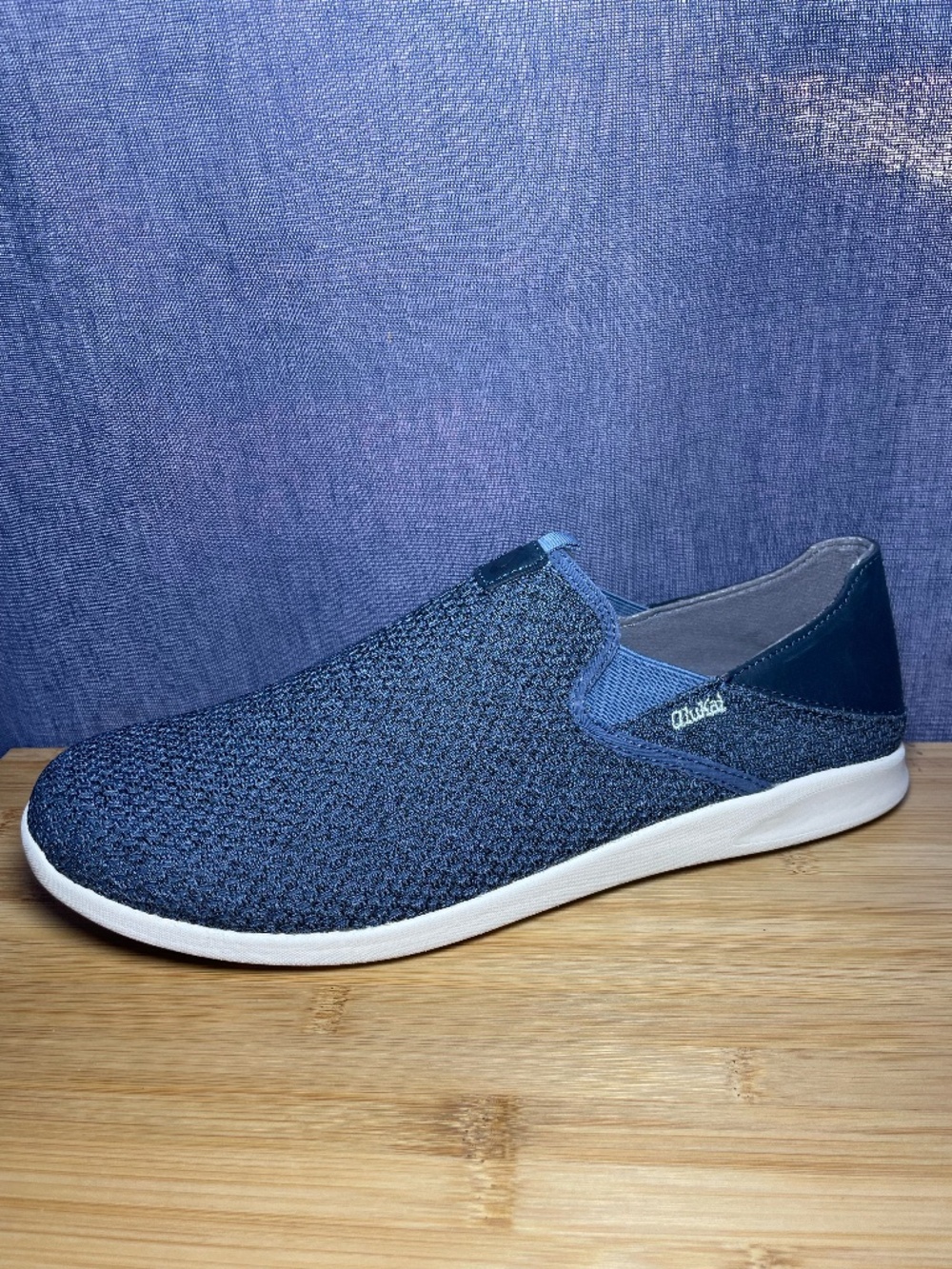 OluKai Alapa Slip On 10396-VIDE Navy Blue Knit Mesh Casual Shoes Sz 13 EUC!